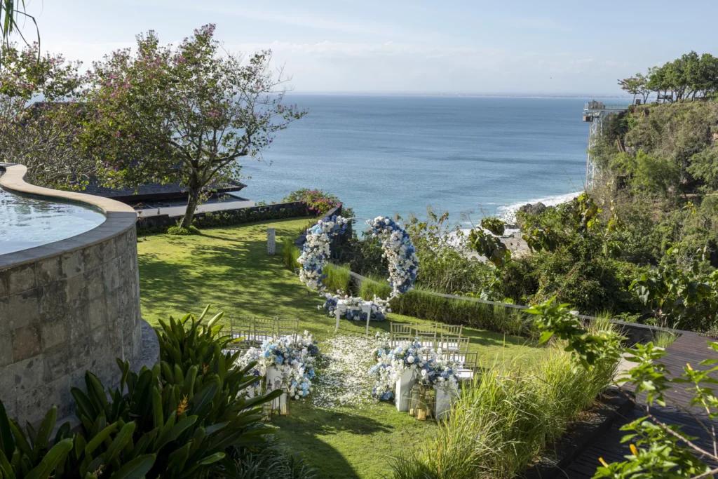 By The Cliff Bali Villa (14)