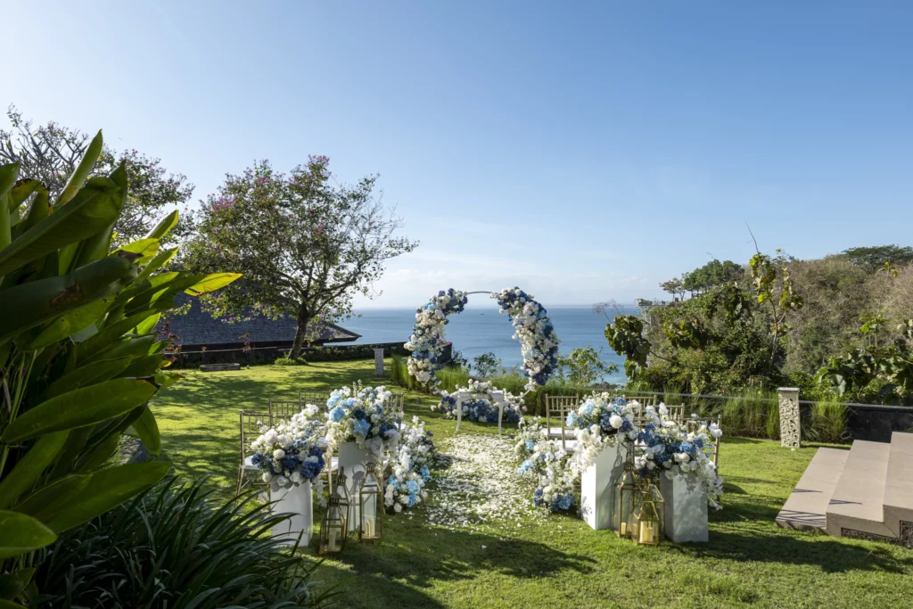 By The Cliff Bali Villa (16)