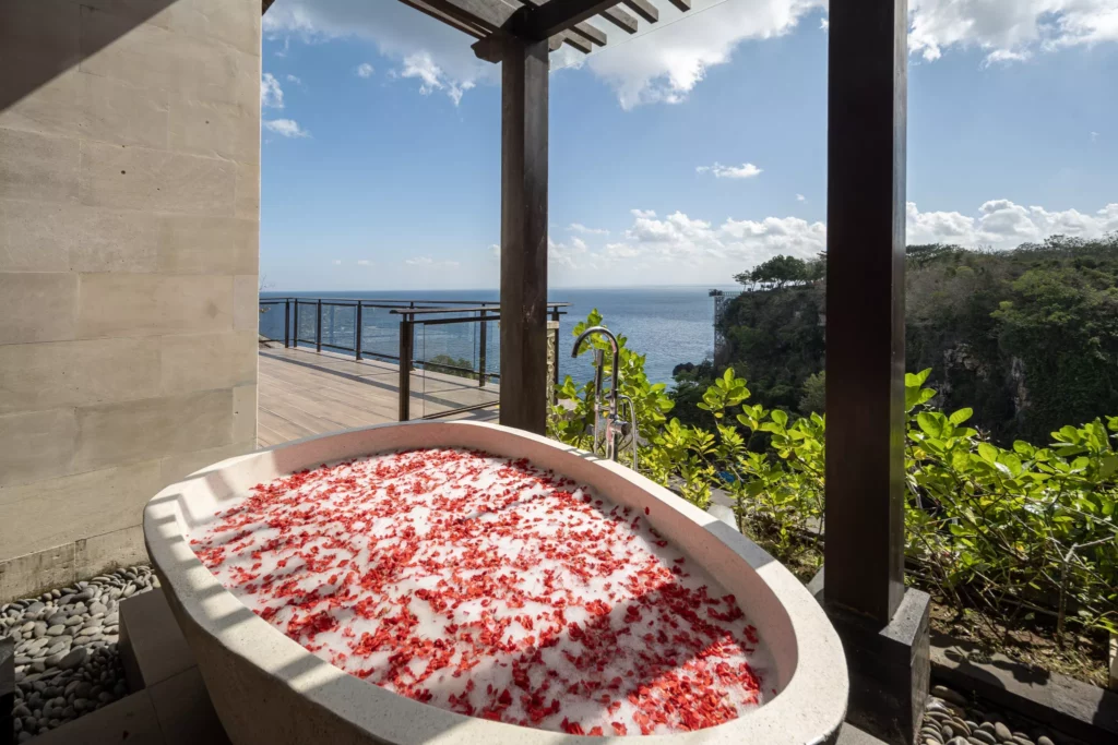 By The Cliff Bali Villa (21)